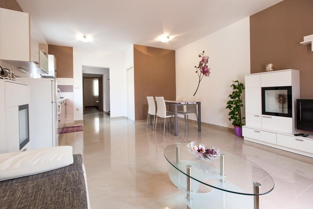 The Golden Island Apartments คิร์ก ภายนอก รูปภาพ